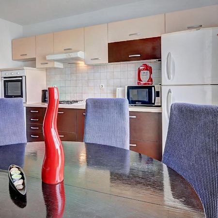 Lina Apartman Póla Kültér fotó