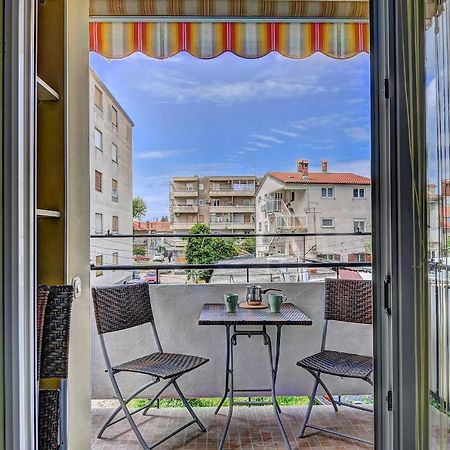 Lina Apartman Póla Kültér fotó